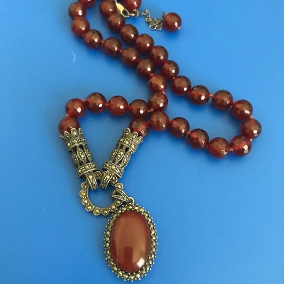 Art Deco Inspired Carnelian Beads & Pendant Necklace - Picture 2 of 16